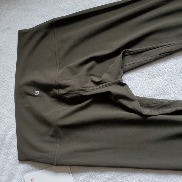 *Small Pull* Lululemon Align High-rise Pant 28" Dark Olive - Picture 8 of 14